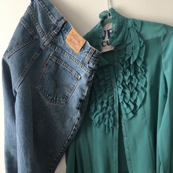 Vintage silk blouse - Picture 9 of 10